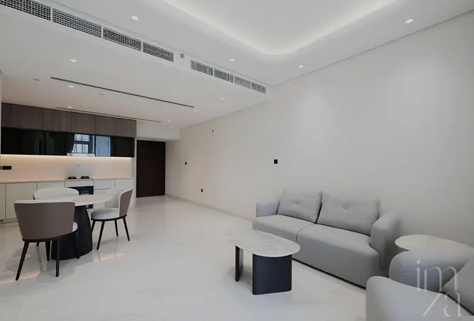 162802396 - Property Image 2