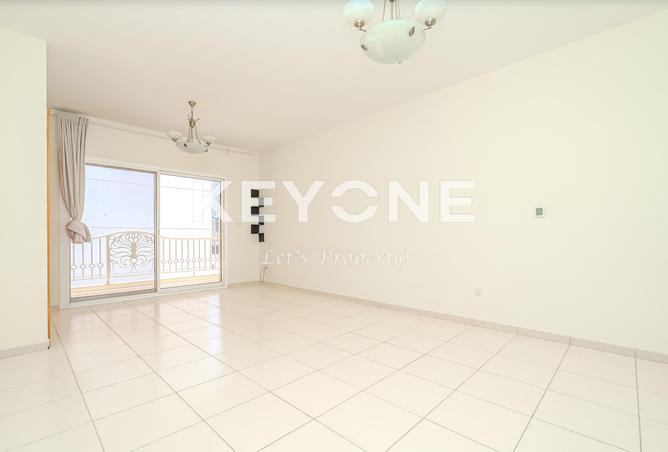 123828227 - Property Image 3