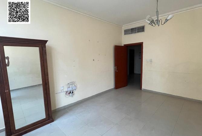 120644759 - Property Image 3