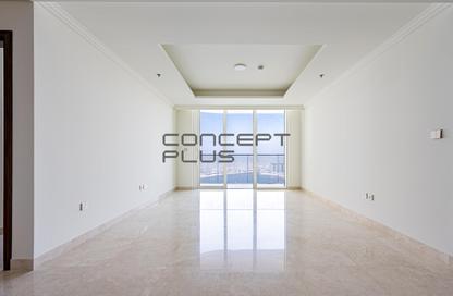 Apartment - 1 Bedroom - 1 Bathroom for sale in Palace Beach Residence Tower 2 - Palace Beach Residence - EMAAR Beachfront - Dubai Harbour - Dubai