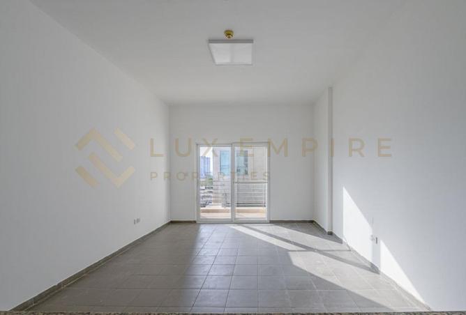 106844373 - Property Image 3