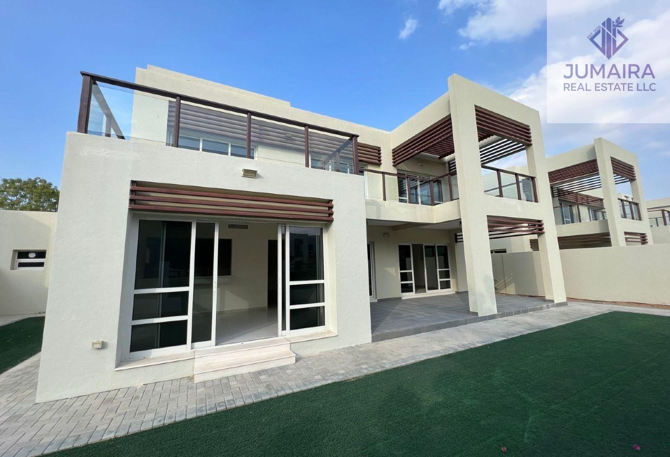 Stand Alone 4BR Villa | 2nd Row | Huge Plot Malibu