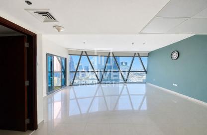 Apartment - 1 - 2 for rent in Park Tower A - Park Towers - DIFC - Dubai