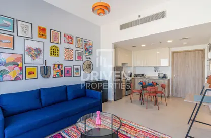 شقة - غرفة نوم - 1 حمام للايجار في شقق يونا - تاون سكوير - دبي