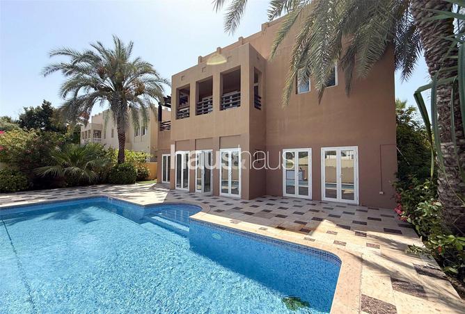 Luxury Hattan | Private Pool | Park View
