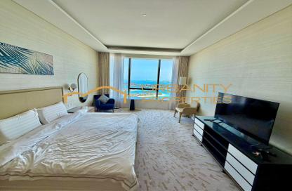 Apartment - Studio - 1 Bathroom for rent in The Palm Tower - Palm Jumeirah - Dubai Apartment - Studio - 1 Bathroom for rent in The Palm Tower - Palm Jumeirah - Dubai