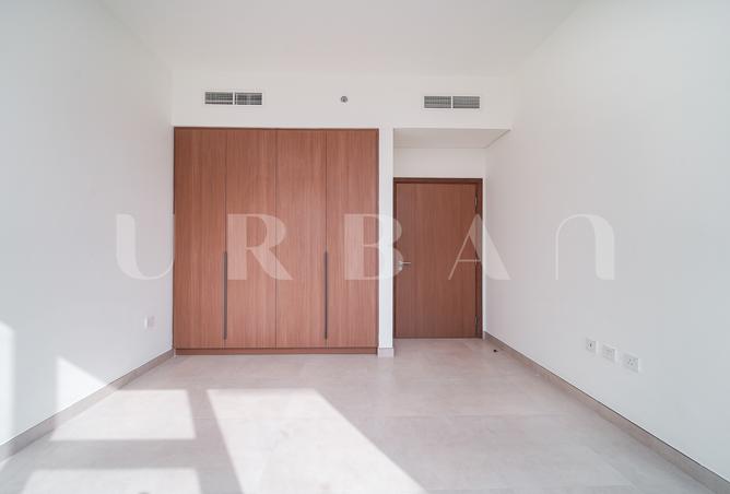 132512023 - Property Image 2