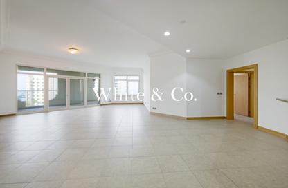 Apartment - 3 - 4 for rent in Abu Keibal - Shoreline Apartments - Palm Jumeirah - Dubai
