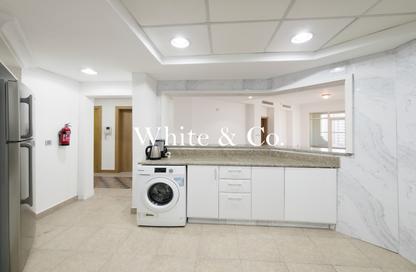 Apartment - 3 - 4 for rent in Abu Keibal - Shoreline Apartments - Palm Jumeirah - Dubai