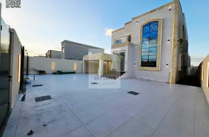 Villa - 5 Bedrooms - 7 Bathrooms for sale in Al Mowaihat 1 - Al Mowaihat - Ajman