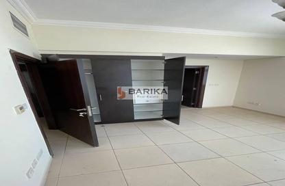 Apartment - 2 Bedrooms - 3 Bathrooms for rent in Mazaya 7 - Queue Point - Liwan - Dubai Land - Dubai