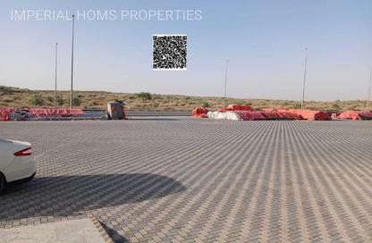 Warehouse - Studio - 2 Bathrooms for rent in Umm Al Thuoob - Umm Al Quwain