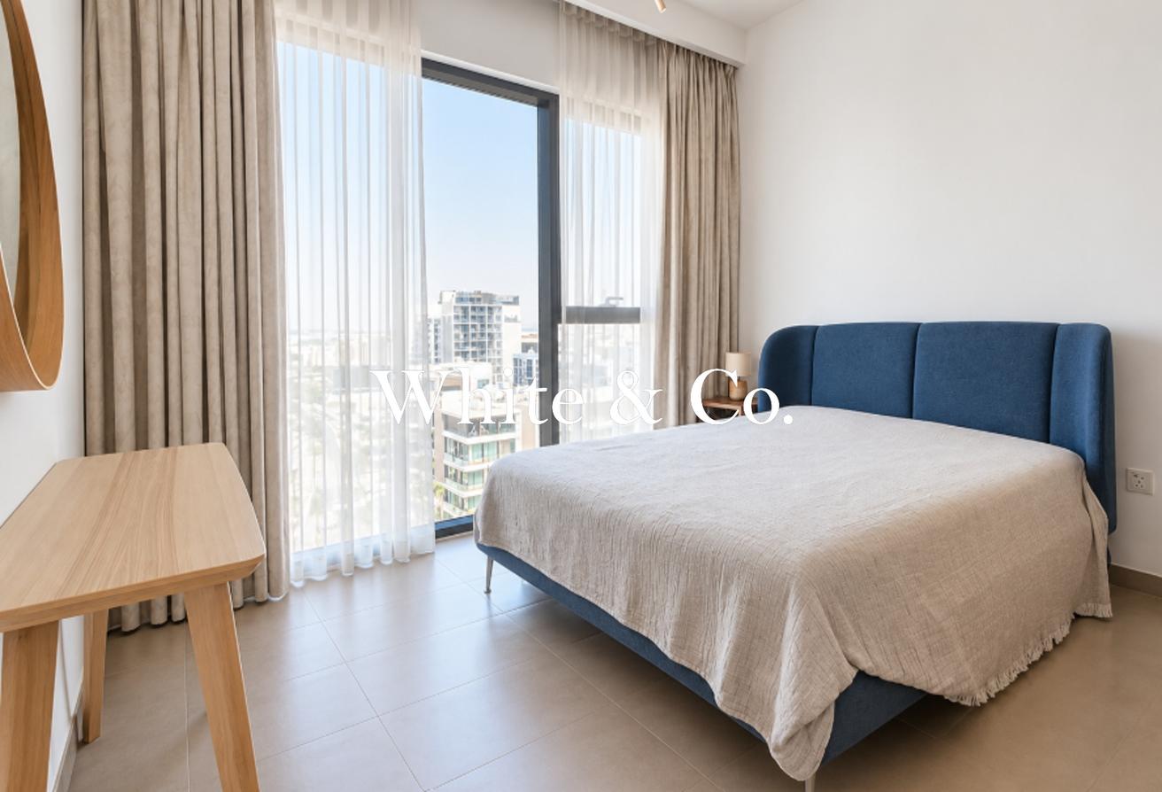 High Floor l Fully Furnished l Burj Views photo 6