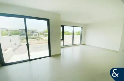 فيلا - 4 غرف نوم - 4 حمامات للايجار في مابل 1 - حدائق الإمارات 2 - قرية جميرا الدائرية - دبي