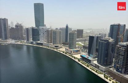 Apartment - 3 Bedrooms - 5 Bathrooms for rent in Jumeirah Living Business Bay - Peninsula - Business Bay - Dubai