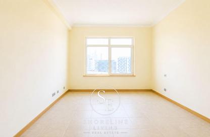 Apartment - 1 - 2 for rent in Al Hamri - Shoreline Apartments - Palm Jumeirah - Dubai
