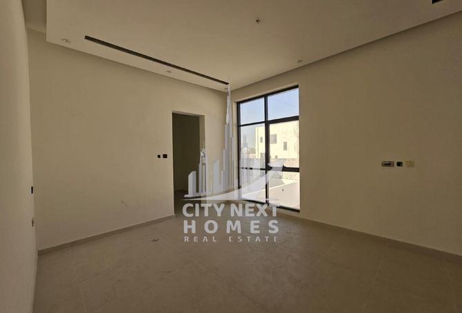 77789182 - Property Image 2