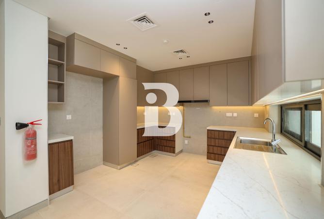 81938632 - صورة العقار 2