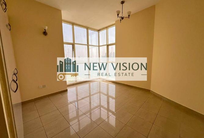 136564017 - Property Image 2