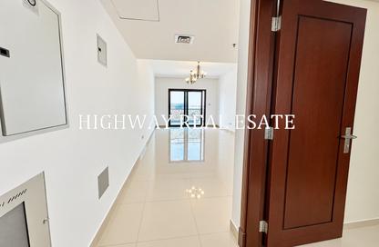 Apartment - 3 - 3 for rent in Muwaileh 29 Building - Muwaileh - Sharjah
