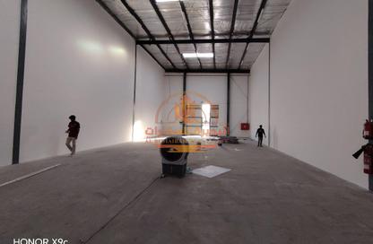 Warehouse - Studio - 1 for rent in Industrial Area 13 - Sharjah Industrial Area - Sharjah