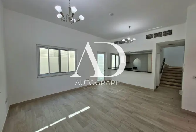 112743162 - Property Image 2