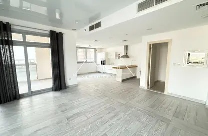 Apartment - 3 Bedrooms - 3 Bathrooms for rent in Grenland Residence - District 11 - Mohammed Bin Rashid City - Dubai