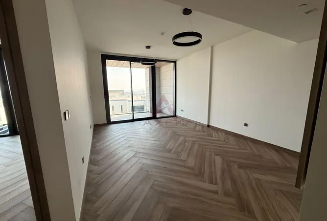 166074402 - Property Image 2