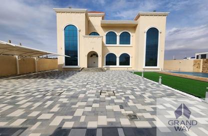 Villa - 5 - 7 for rent in Al Aweer 1 - Al Aweer - Dubai