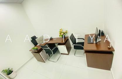 Office Space - Studio - 1 Bathroom for rent in Red Avenue - Al Garhoud - Dubai