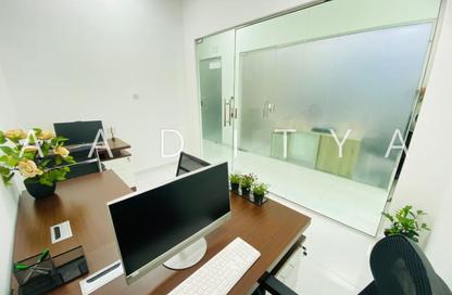 Office Space - Studio - 1 Bathroom for rent in Red Avenue - Al Garhoud - Dubai