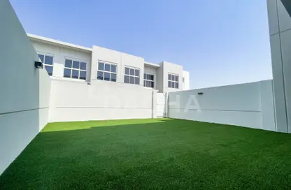 Townhouse - 3 Bedrooms - 4 Bathrooms for rent in Arabella Townhouses 3 - Arabella Townhouses - Mudon - Dubai