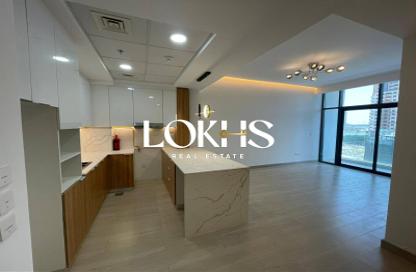 Apartment - 1 Bedroom - 2 Bathrooms for rent in The East Crest by Meteora - District 17 - Jumeirah Village Circle - Dubai