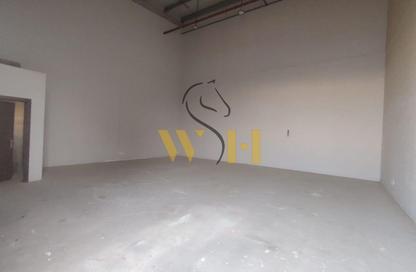 Warehouse - Studio - 1 Bathroom for rent in Al Naemiya Tower 1 - Al Naemiya Towers - Al Nuaimiya - Ajman