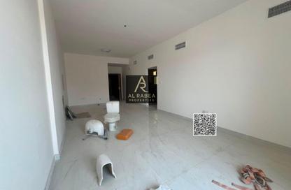 Apartment - 1 Bedroom - 2 Bathrooms for rent in Al Mowaihat 3 - Al Mowaihat - Ajman Apartment - 1 Bedroom - 2 Bathrooms for rent in Al Mowaihat 3 - Al Mowaihat - Ajman