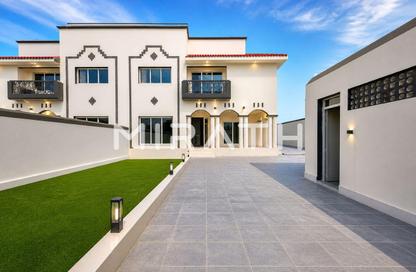Villa - 3 Bedrooms - 4 Bathrooms for rent in Umm Suqeim 2 Villas - Umm Suqeim 2 - Umm Suqeim - Dubai