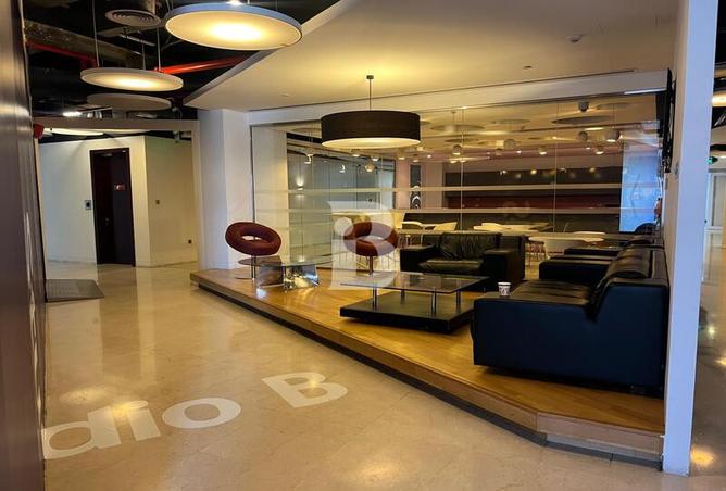 16000374 - Property Image 2