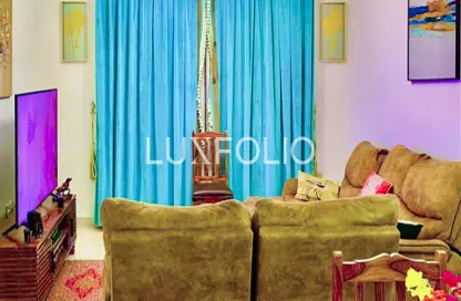 شقة - غرفة نوم - 2 حمامات للبيع في بناية الفؤاد - الفرجان - دبي