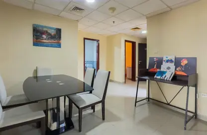 شقة - 2 غرف نوم - 3 حمامات للايجار في شارع التعاون الجديد - التعاون - الشارقة