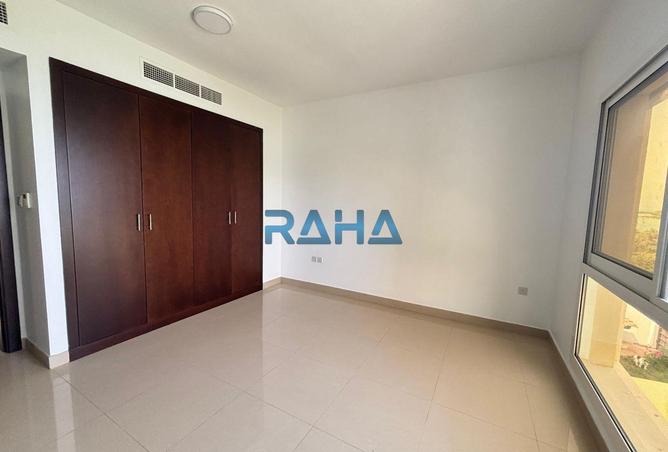 71928384 - Property Image 2