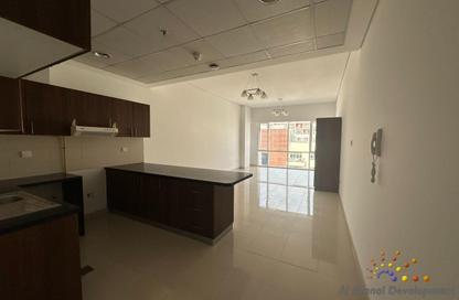 Apartment - Studio - 1 Bathroom for rent in Nova Tower - Dubai Silicon Oasis - Dubai