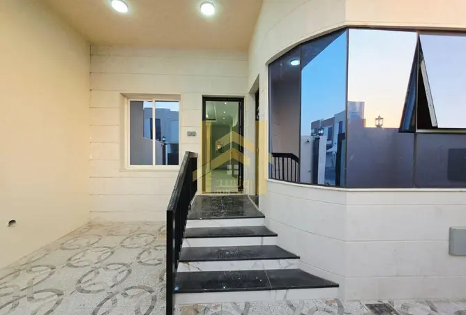 145987501 - Property Image 3