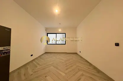 Apartment - 1 Bedroom - 2 Bathrooms for rent in Empire Residence - District 17 - Jumeirah Village Circle - Dubai