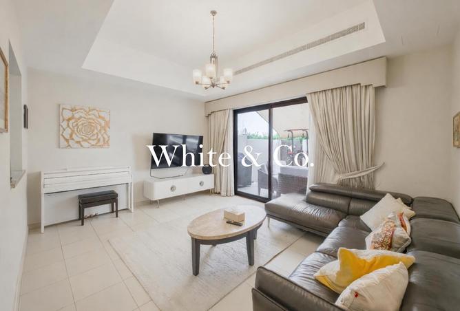 70670695 - Property Image 3