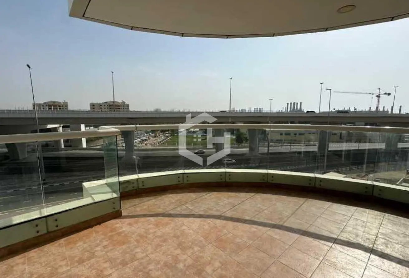 156896933 - Property Main Image