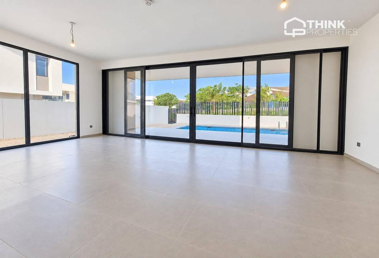 Large Corner Plot | Pool | Park View | Brand New photo 15