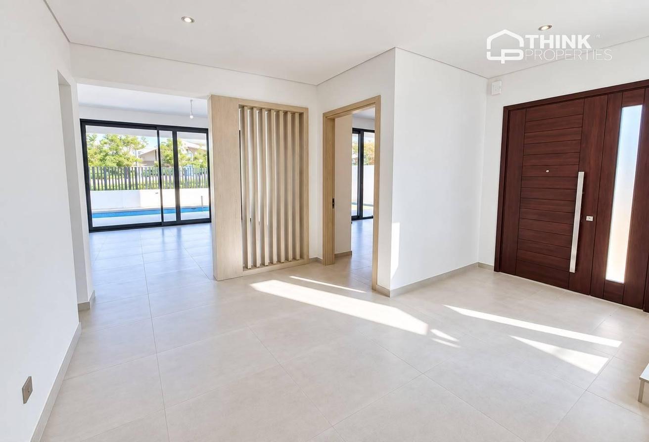 Large Corner Plot | Pool | Park View | Brand New photo 10