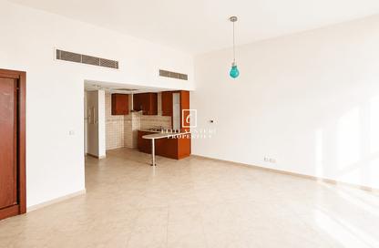 Apartment - Studio - 1 Bathroom for rent in Barton House 1 - Barton House - Motor City - Dubai
