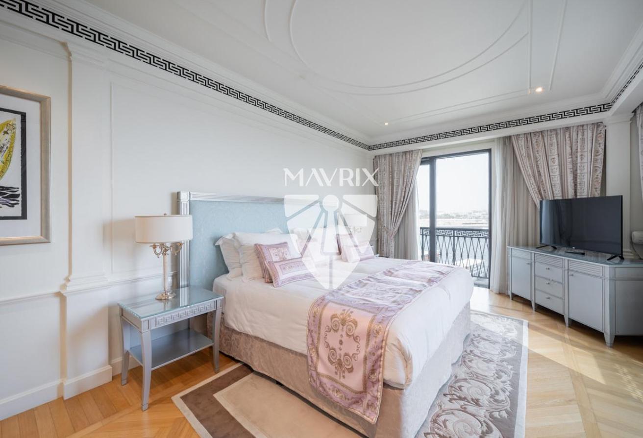 Large Simplex | Water Views | Tranquil | Furnished photo 16