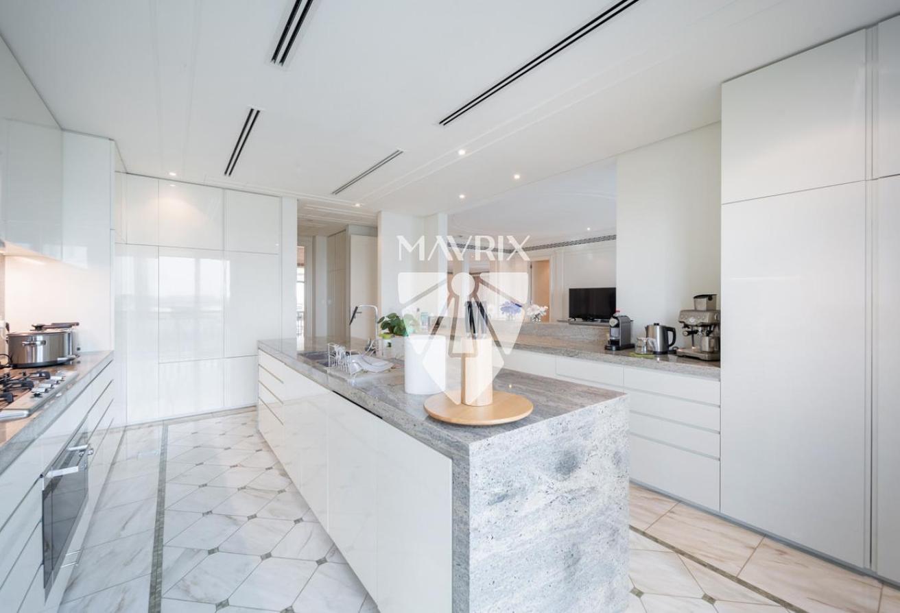 Large Simplex | Water Views | Tranquil | Furnished photo 14